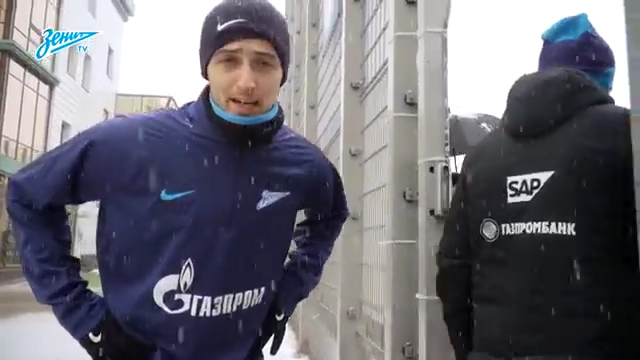 تمرین زنیت و سردار آزمون زیر بارش برف و باران