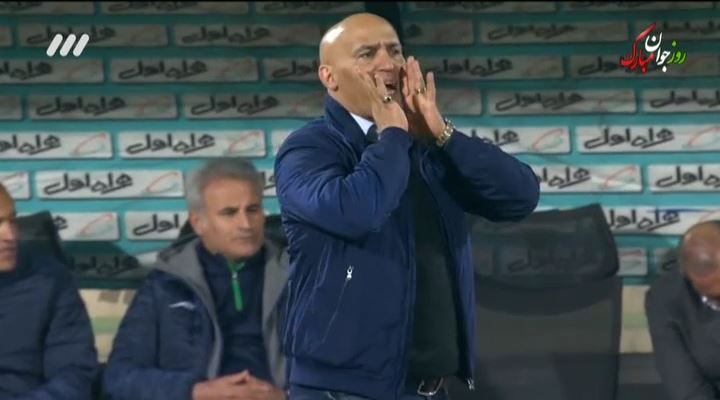 پیش بازی ذوب آهن و پرسپولیس