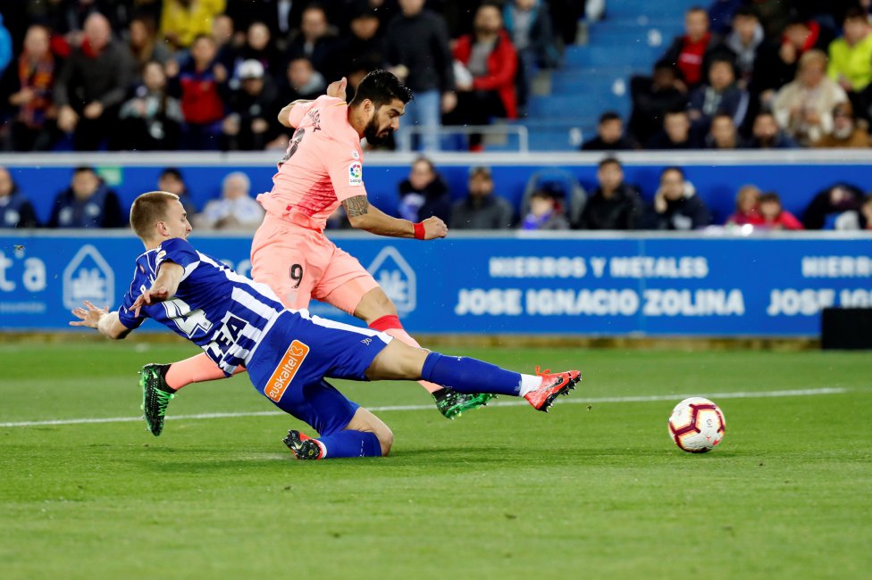 آلاوس 0-2 بارسلونا: عکس آبی و اناریها روی جام