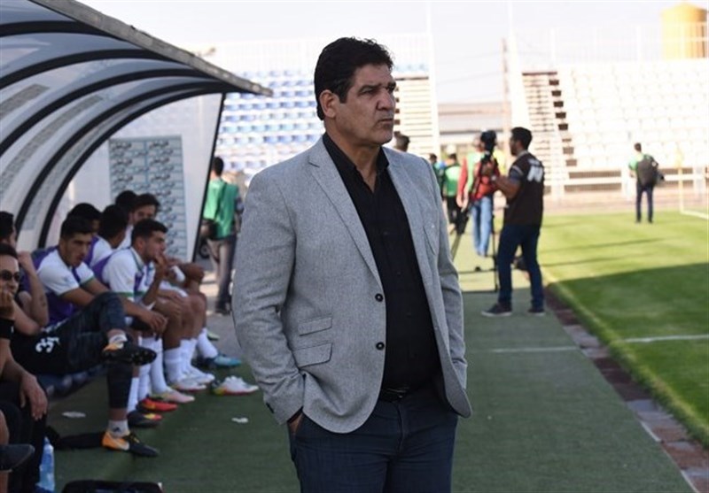 مهاجری: قطعاً سپاهان روز سختی مقابل ما خواهد داشت/ تمام تلاشمان را میکنیم تا هر تیمی شایستهتر است به حقش برسد