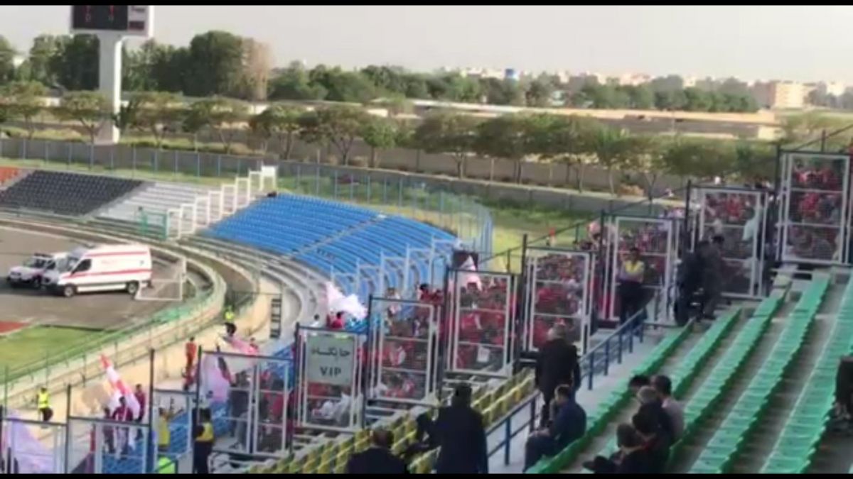 اختصاصی/ تشویق علی دایی توسط هواداران پدیده