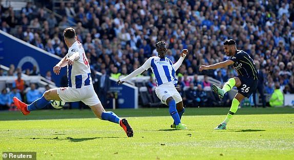 گل سوم منچستر سیتی به برایتون (محرز)