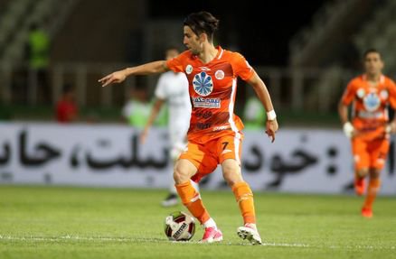 هافبک جوان سایپا: استقلالی بودم اما پرسپولیس را نیز تشویق میکردم!