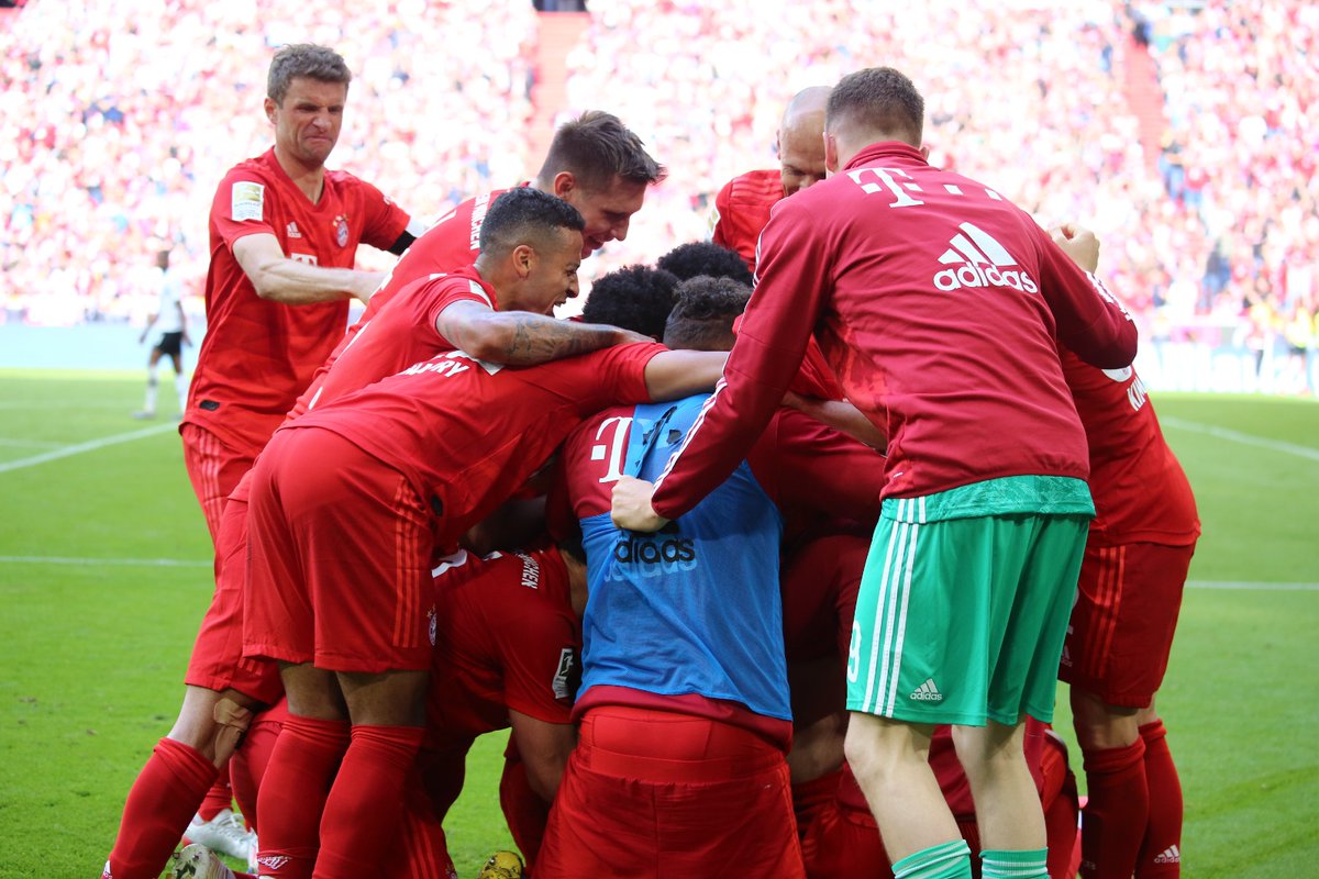 خلاصه بازی بایرن مونیخ 5-1 فرانکفورت (قهرمانی بایرن مونیخ)