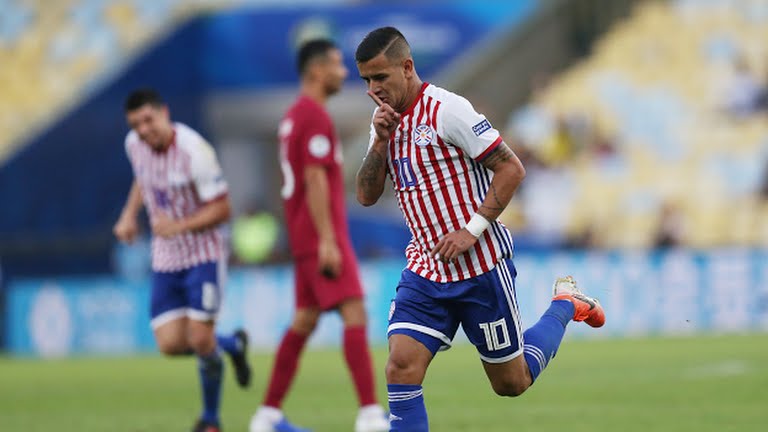 گل دوم پاراگوئه به قطر (سوپرگل گونزالس)