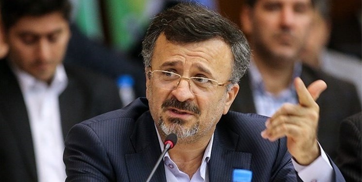 داورزنی: تماشاگران باید تحت پوشش دوربین‌های امنیتی قرار بگیرند