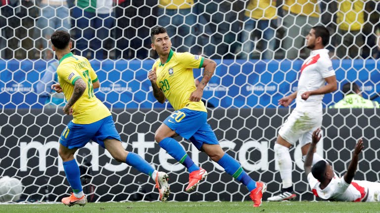 گل دوم برزیل به پرو (فیرمینو)