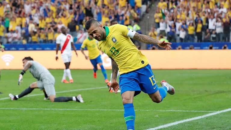 گل چهارم برزیل به پرو (دنی آلوز)