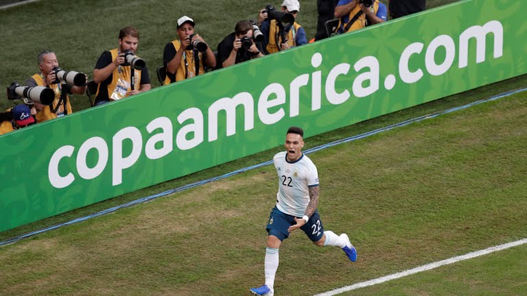 گل اول آرژانتین به قطر (مارتینز)