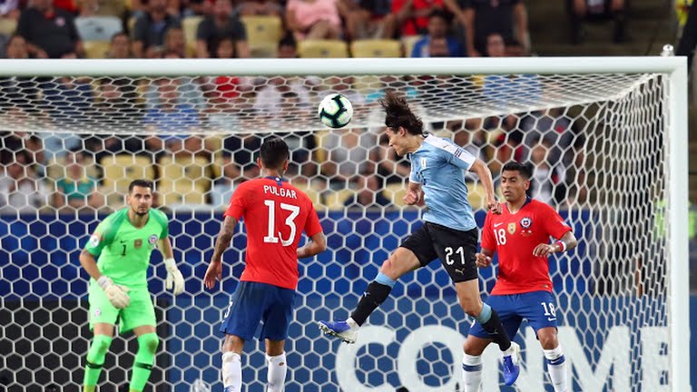 گل اول اروگوئه به شیلی (کاوانی)