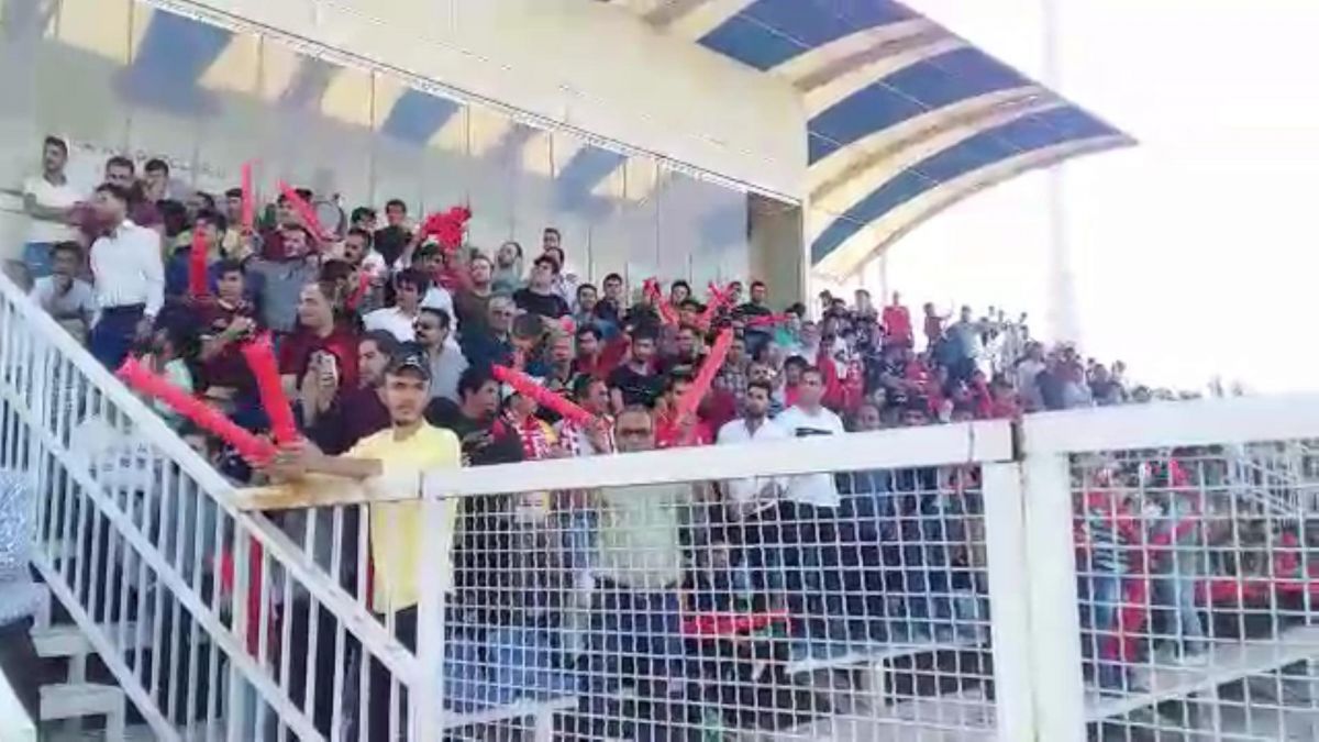اختصاصی/ استقبال پرشور هواداران تراکتور از مراسم معارفه دنیزلی فوتبالی | 