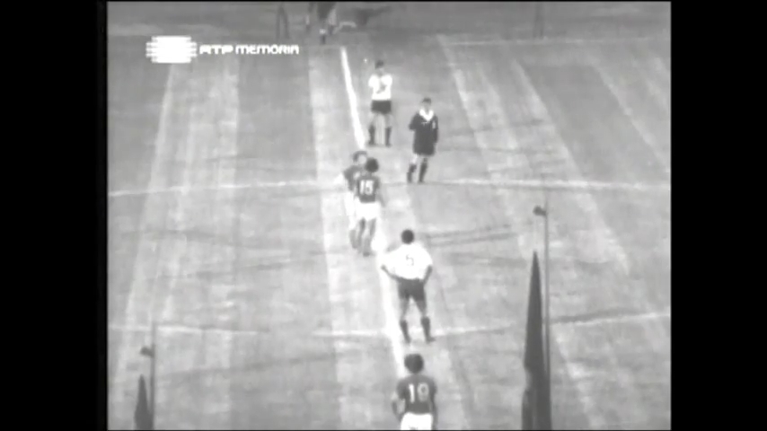 نوستالژی/ دقایقی از بازی ایران 0-3 پرتغال در سال 1351 و گلزنی اوزه‌بیو