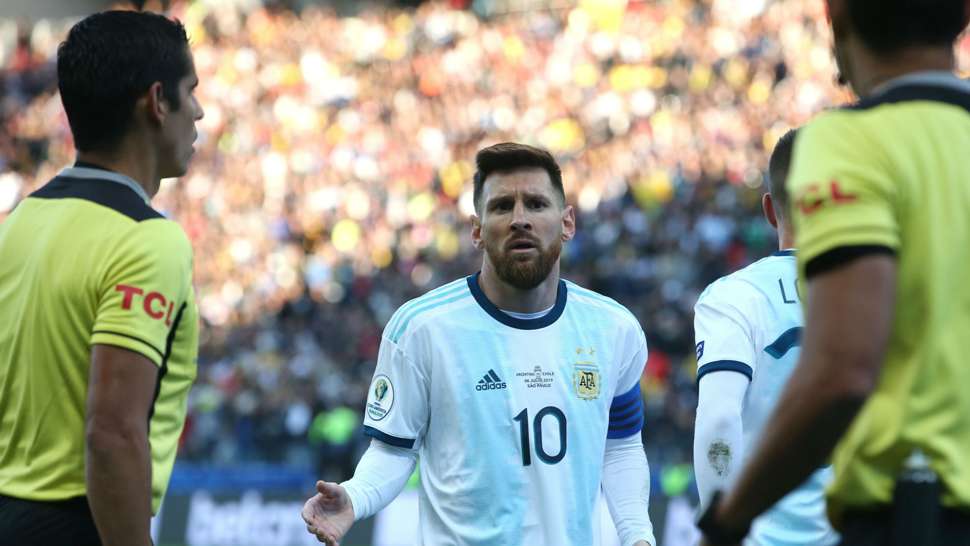 مسی: فوتبال با ما منصف نبود، ما باید به جای برزیل در فینال بودیم!