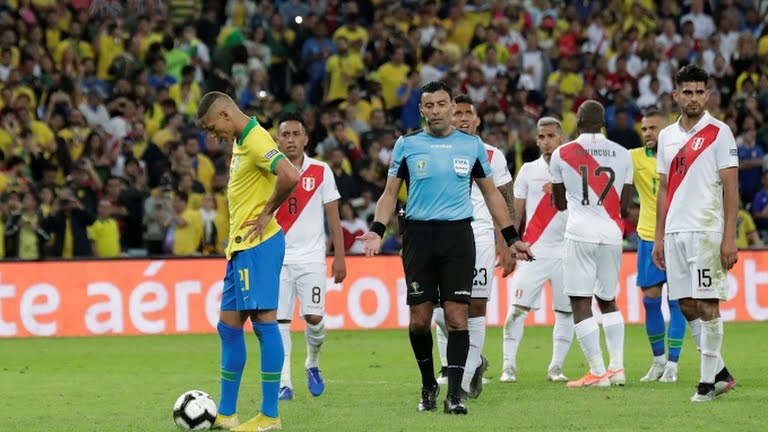 گل سوم برزیل به پرو (ریچارلیسون)