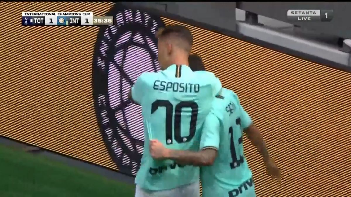 گل اول اینتر به تاتنهام (سنسی)