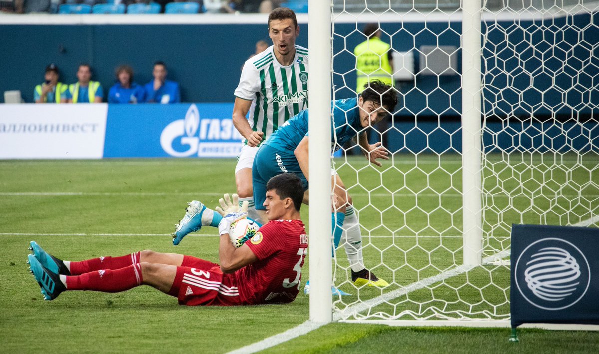 فرصت سوزی باورنکردنی سردار آزمون مقابل احمد گروژنی