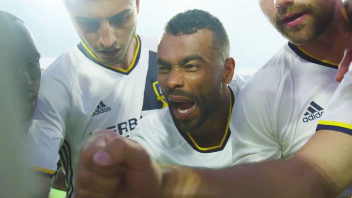 لحظات برتر اشلی کول در لس آنجلس گلکسی