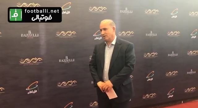 اختصاصی/ ورود مهدی تاج به سالن محل برگزاری مراسم برترین های لیگ هجدهم