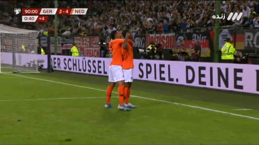 گل چهارم هلند به آلمان (واینالدوم)