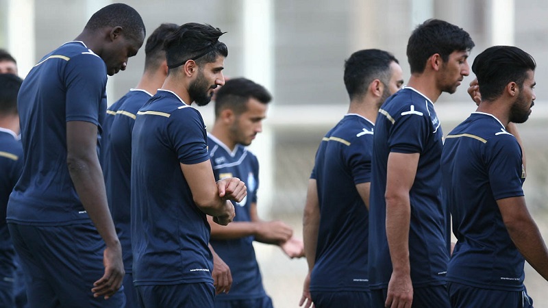 چکهای دردسرساز برای باشگاه استقلال