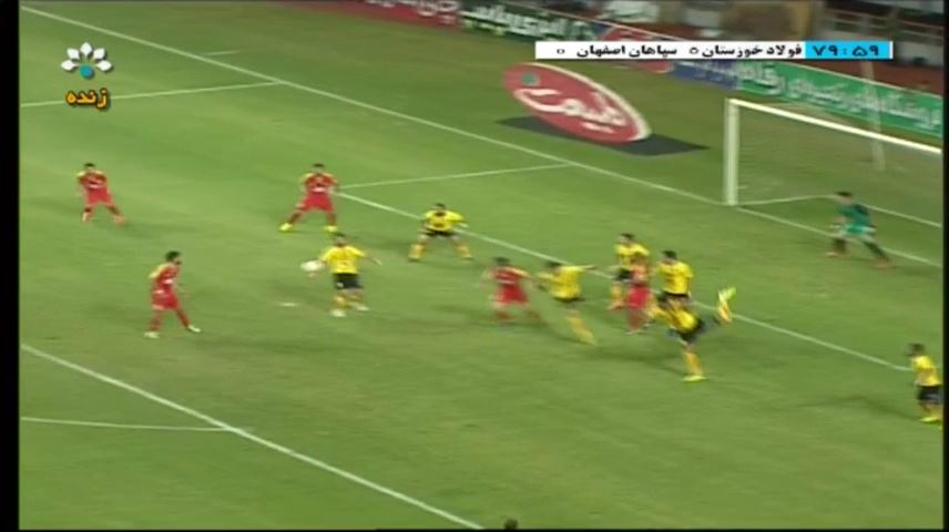 تصمیم عجیب داور بازی فولاد و سپاهان / عدم اعلام هند پنالتی برای فولاد