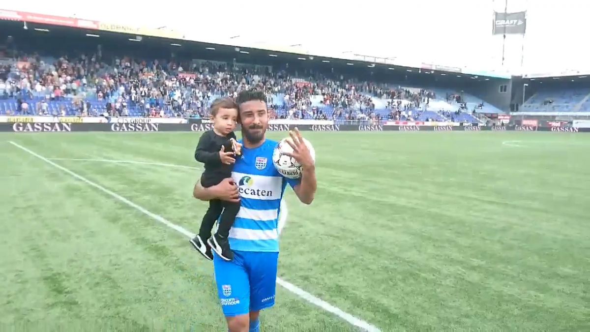 خوشحالی قوچان نژاد و پسرش بعد از پوکر برای زووله