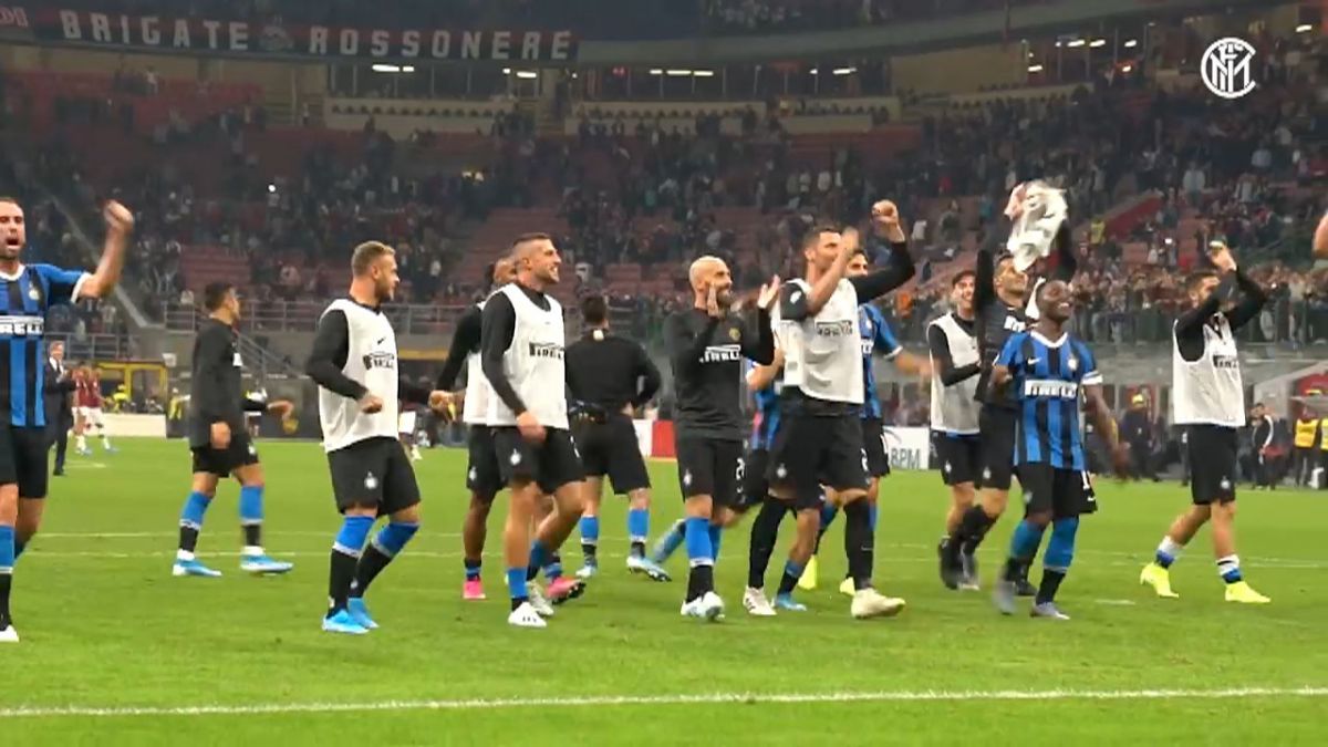 حاشیه های بازی میلان 0-2 اینتر