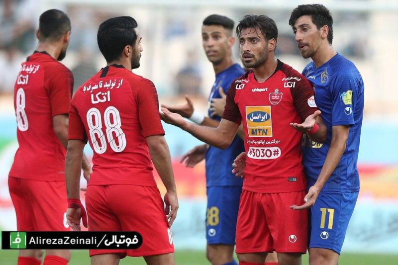 بیانی: ضعیفتترین پرسپولیس، استقلال را برد/ قائدی در حد پیراهن شماره ۱۰ نیست