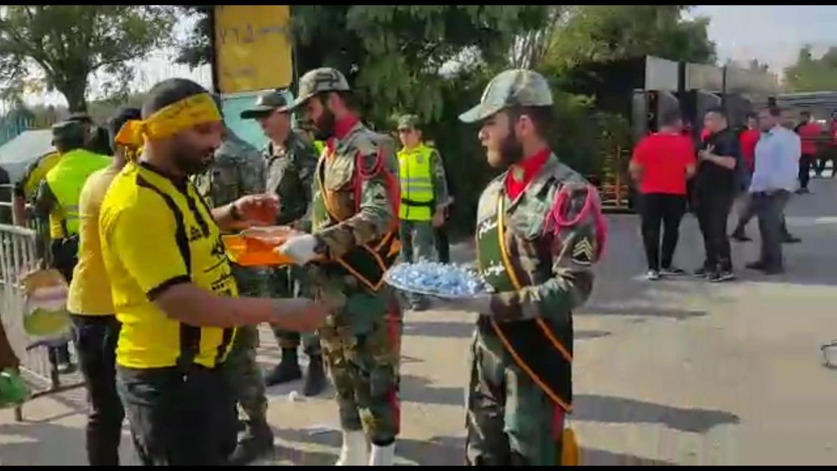 اختصاصی/ پذیرایی از هواداران سپاهان در ورزشگاه آزادی توسط باشگاه پرسپولیس و با هماهنگی یگان ویژه