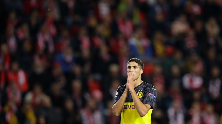 گل اول دورتموند به اسلاویا پراگ (حکیمی)