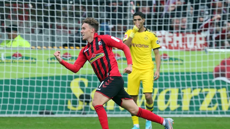 گل اول فرایبورگ به دورتموند (لوکا)