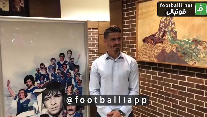 اختصاصی/حضور وریا غفوری کاپیتان استقلال در اکران فیلم آبی به رنگ آسمان در سینما کوروش