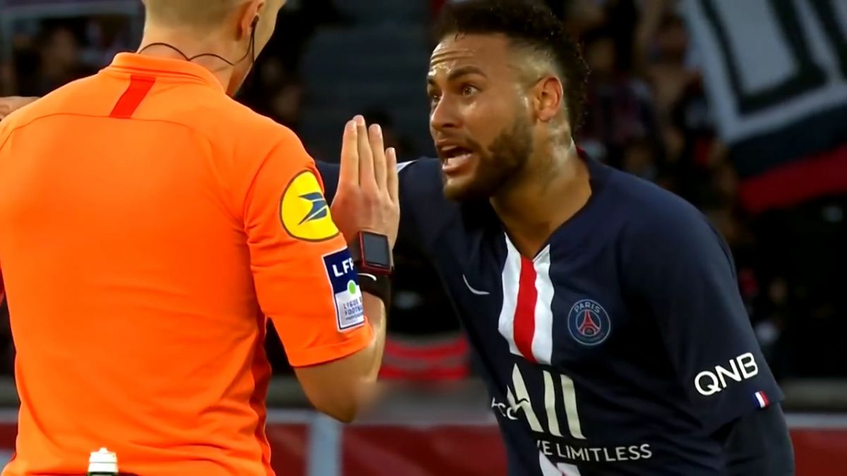 عملکرد نیمار در پیروزی 4 بر صفر پاری سن ژرمن مقابل آنژه