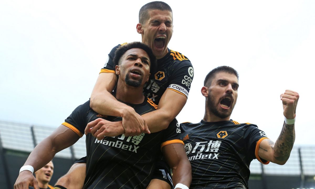 خلاصه بازی منچستر سیتی 0-2 ولورهمپتون