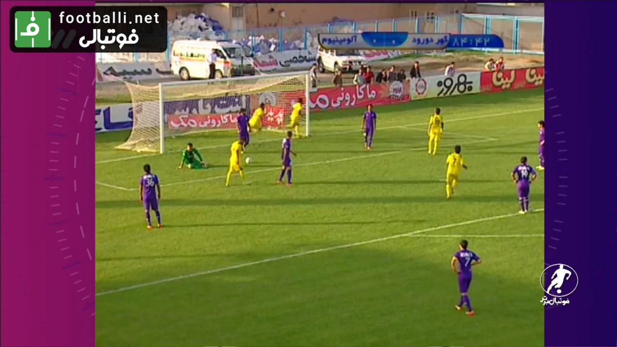 فوتبال برتر/ بررسی وضعیت متزلزل بعضی از مربیان تیم های لیگ برتر