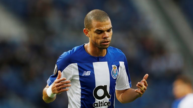 خلاصه بازی پورتو 1-1 گلاسکو رنجرز