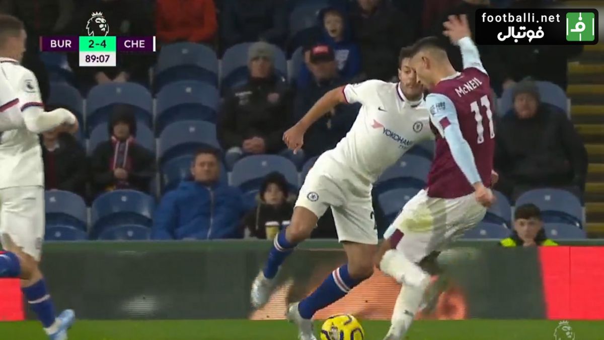 گل دوم برنلی به چلسی (مک نیل)