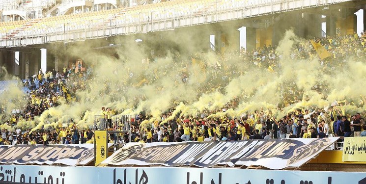 بلیط دیدار تیمهای سپاهان و تراکتور نیم بها شد