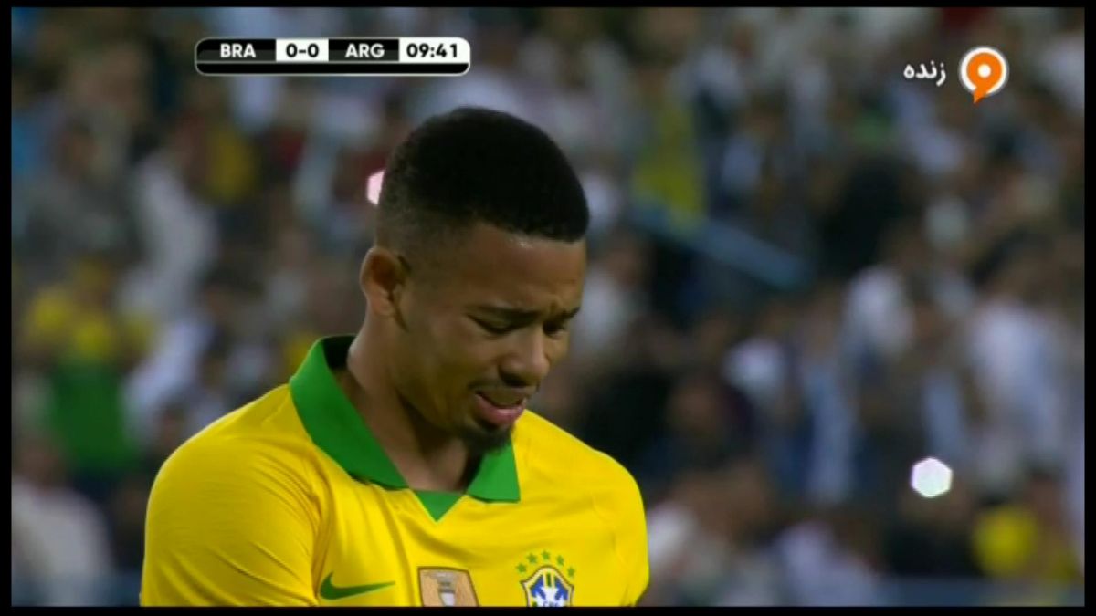 خراب کردن پنالتی برزیل مقابل آرژانتین توسط گابریل ژسوس