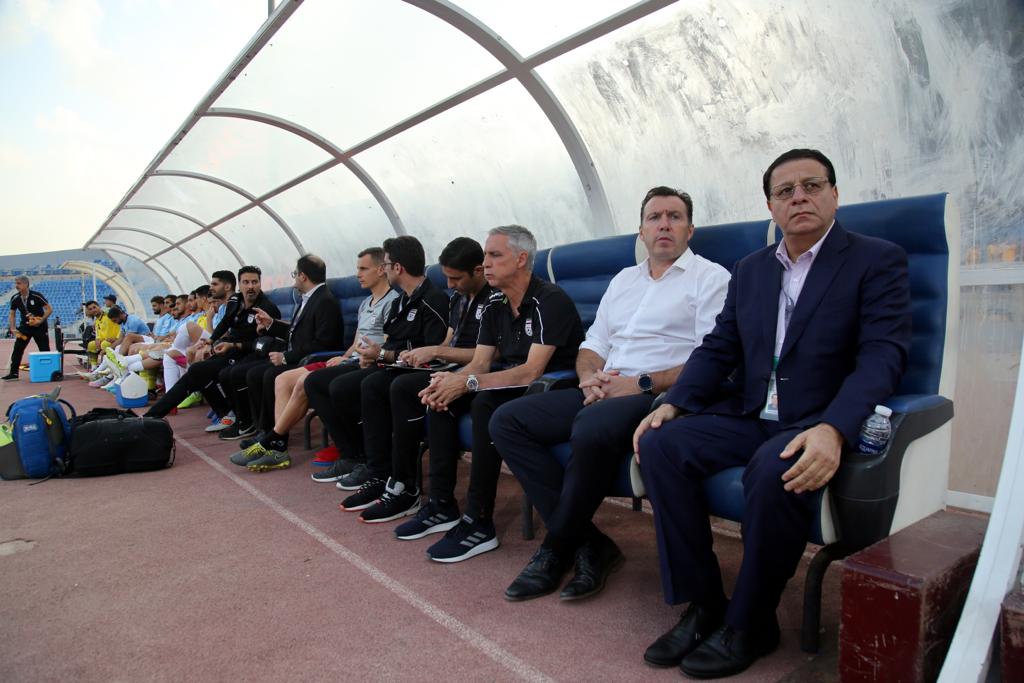 جلالی: ویلموتس یا با مشکلات مالی بسازد یا ایران را ترک کند