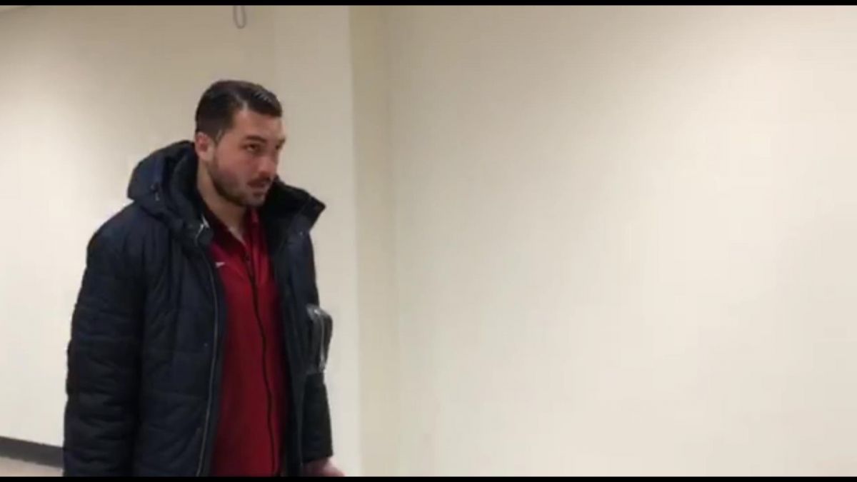 اختصاصی/ ورود تیم نساجی به ورزشگاه شهید وطنی برای بازی با استقلال