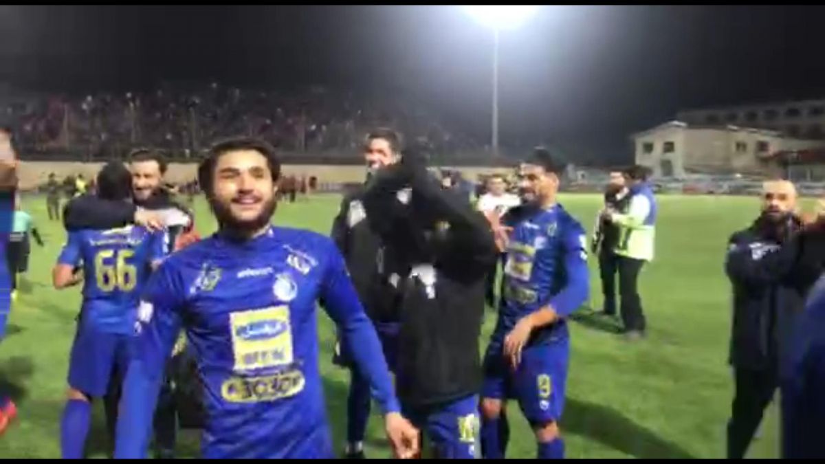 اختصاصی/ خوشحالی بازیکنان و هواداران استقلال بعد از برد مقابل نساجی