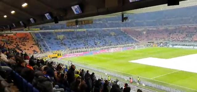 اختصاصی/ حال و هوای ورزشگاه سن سیرو پیش از بازی اینتر و رم