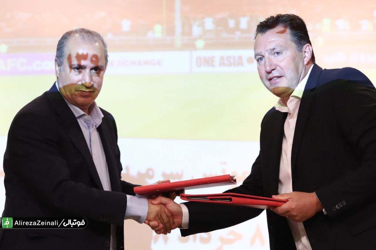 سوژه روز؛ مربیای با 82 روز غیبت غیرموجه