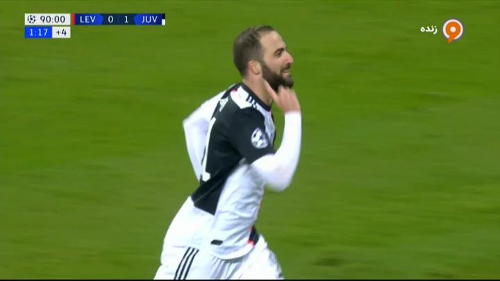 گل دوم یوونتوس به بایر لورکوزن (هیگواین)