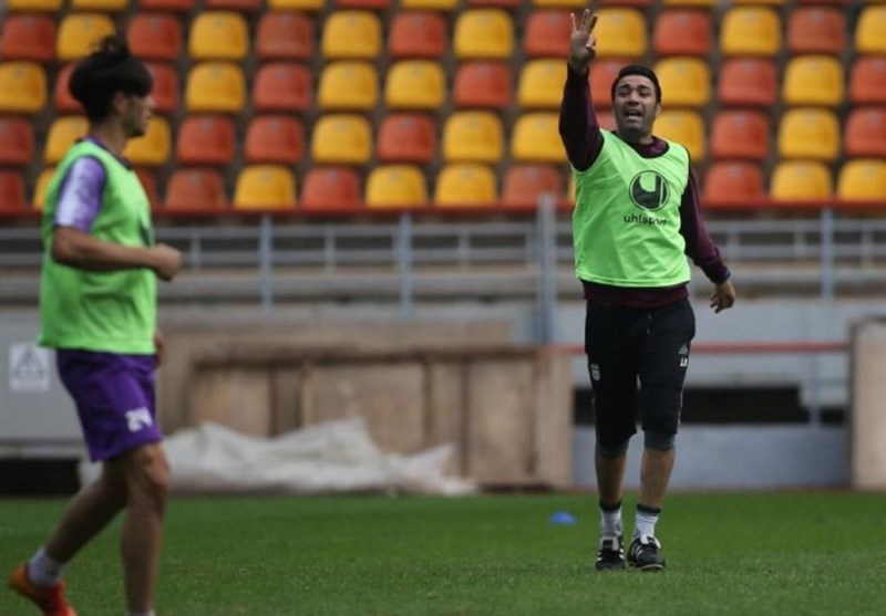 نکونام در نشست خبری پیش از بازی مقابل صنعت نفت آبادان شرکت نکرد