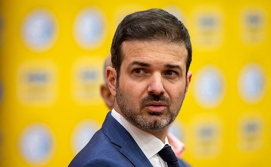استراماچونی به استقلال 24 ساعت فرصت داد؛ همه پولم را می خواهم