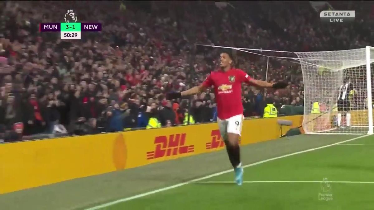 گل چهارم منچستر یونایتد به نیوکاسل یونایتد (مارسیال)