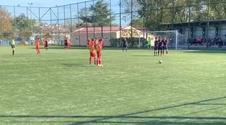 سوپرکاشته کات‌دار استثنایی بازیکن جوانان گالاتاسرای