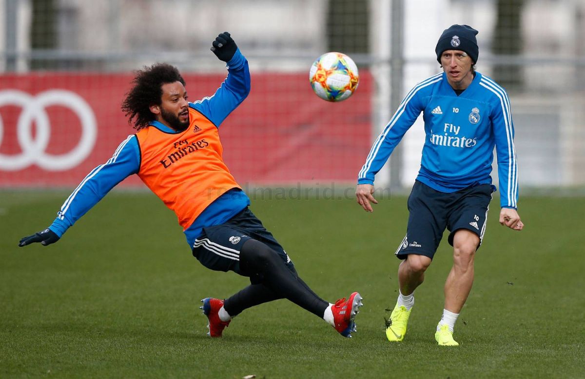 تمرین رئال مادرید (2 بهمن)